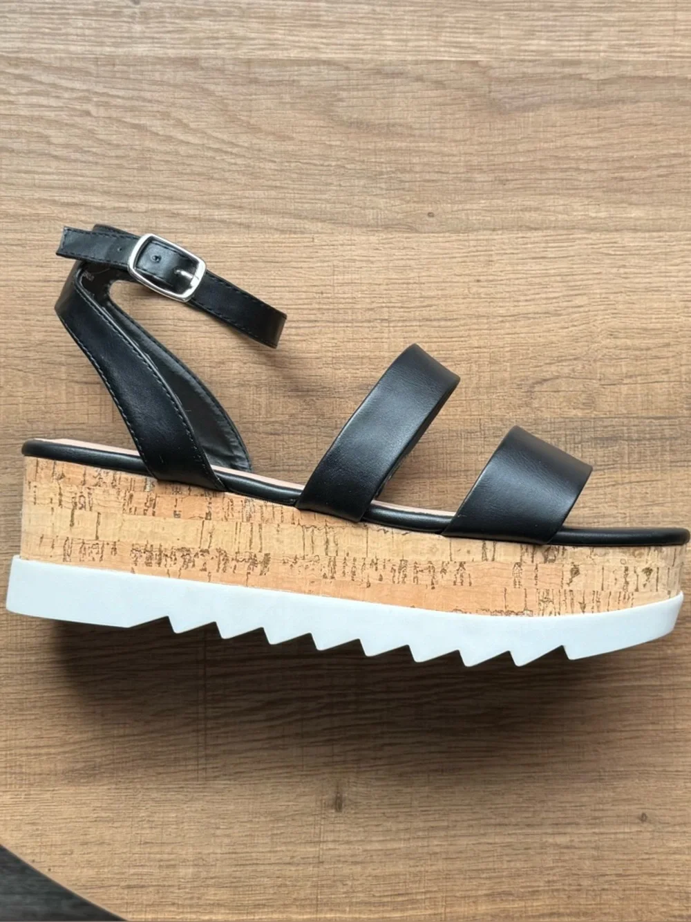 🧸 Madden Girl | NWOT • Steadyy Black Cork Platform Sandals with Ankle Strap